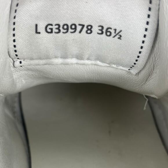 Chanel CC Logo Suede Kidskin Lace Up Sneakers Burgundy 2023 Size 36.5 - Picture 12 of 13